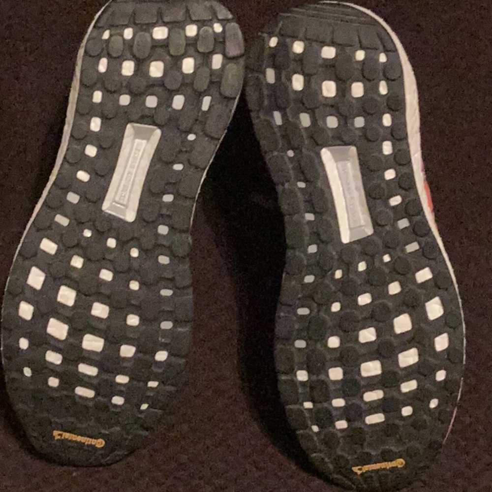 Boost Adidas - Picture 3 of 5